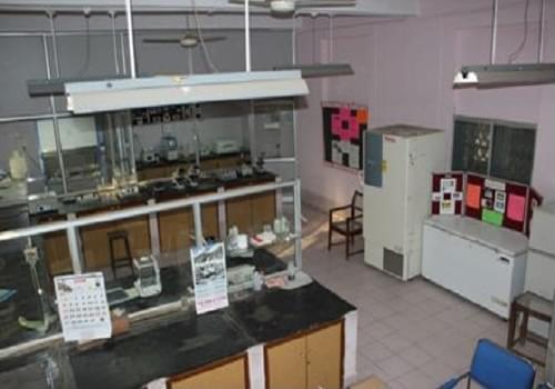 Nagpur Veterinary College Laboratory photo 3