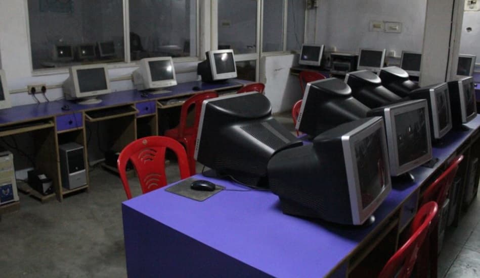 Dr. Rajendra Prasad Memorial Degree College Lucknow Laboratory and Library photo 10