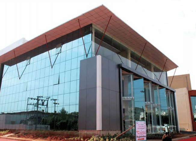KIIT School of Management Bhubaneswar Academic Building photo 2