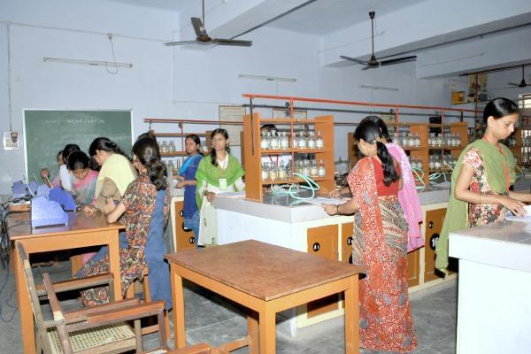 Sadanlal Savaldas Khanna Girls Degree College Allahabad Facility & Event photo 4