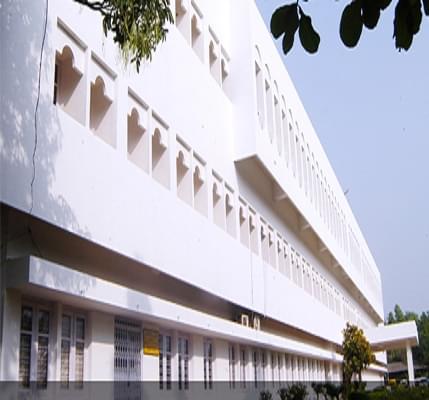 Calicut University College Building photo 1