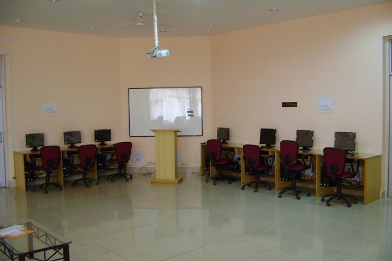 The Business School University of Jammu Infrastructure photo 1