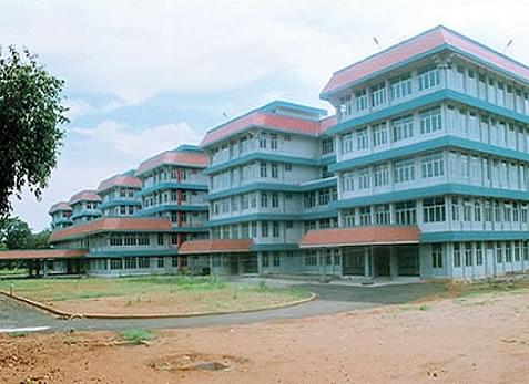 GMC Thrissur Academic Building photo 2