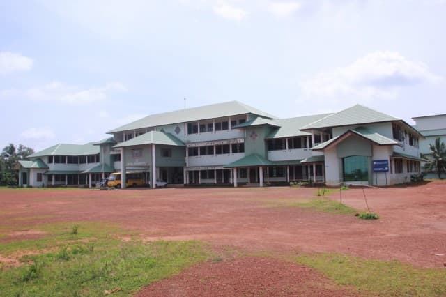 Gems Arts and Science College Malappuram Academic Building photo 3