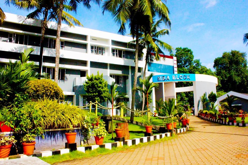Naipunnya Institute of Management and Information Technology Thrissur Campus Building photo 1