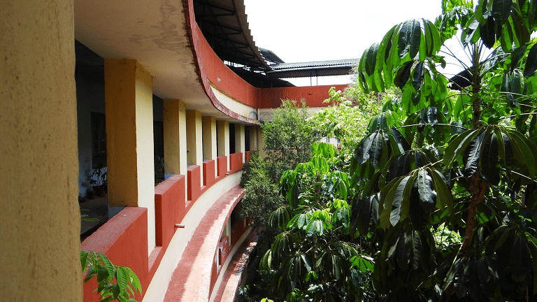 Government College Kottayam Academic Building photo 6