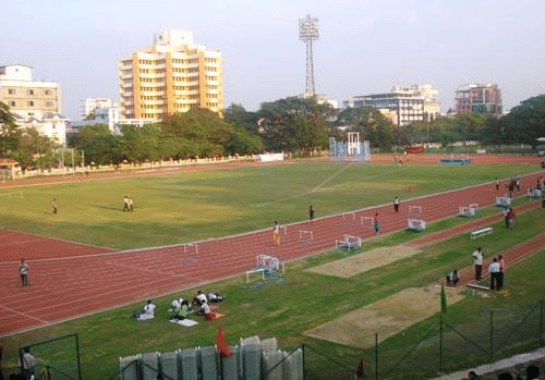 Maharaja's College Ernakulam College Building photo 7