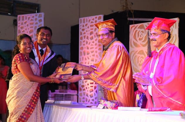 Government Dental College Kottayam Graduation Ceremony photo 2