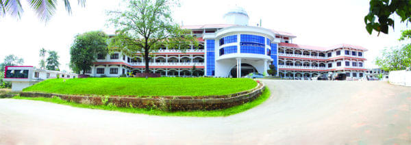 Al Azhar Dental College Thodupuzha Academic Building photo 2
