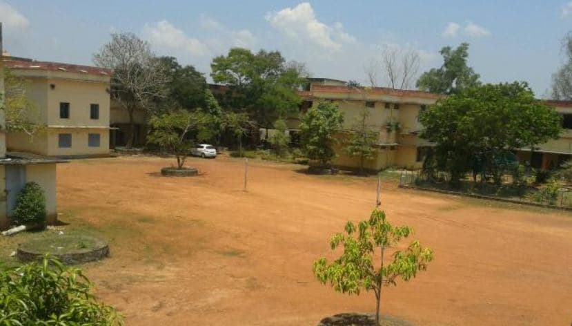 Devaswom Board College Thalayolaparambu Kottayam College Campus photo 3
