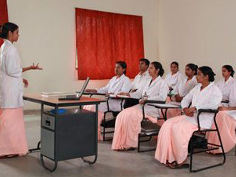 KVM College of Nursing Cherthala Classroom photo 3