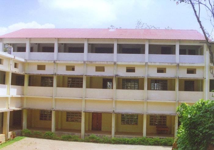 College of Engineering Kallooppara Academic Building photo 2