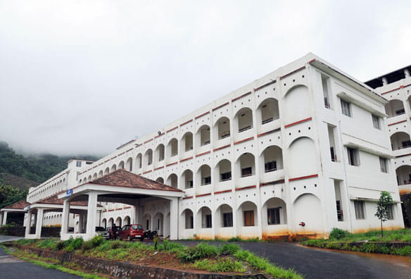 EMS College of Nursing Perinthalmanna Malappuram Academic Building photo 3
