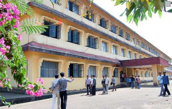 EK Nayanar Memorial Government College Kasaragod Academic Building photo 2