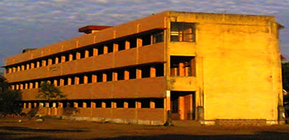Govinda Pai Memorial Government College Kasaragod Academic Building photo 1