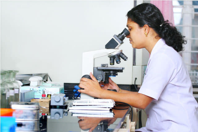 Mar Baselios Dental College Kothamangalam College Lab Facility photo 3