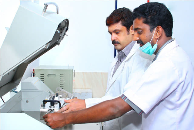 Mar Baselios Dental College Kothamangalam College Lab Facility photo 4