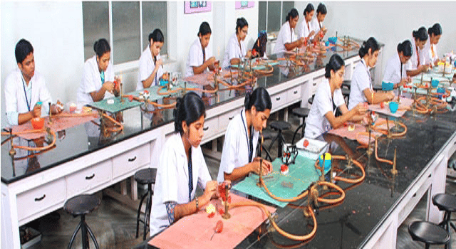 Mar Baselios Dental College Kothamangalam College Lab Facility photo 11