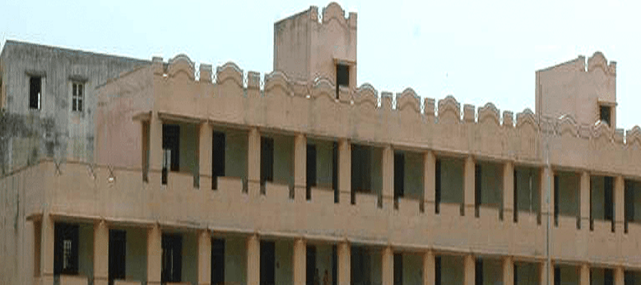 Bharathi Women's College Chennai Academic Building photo 3