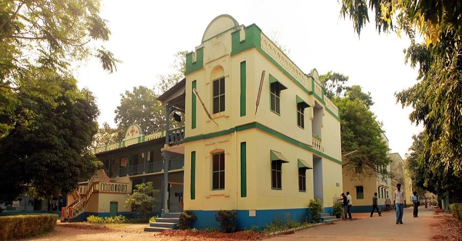Loyola Chennai Hostel Building photo 1