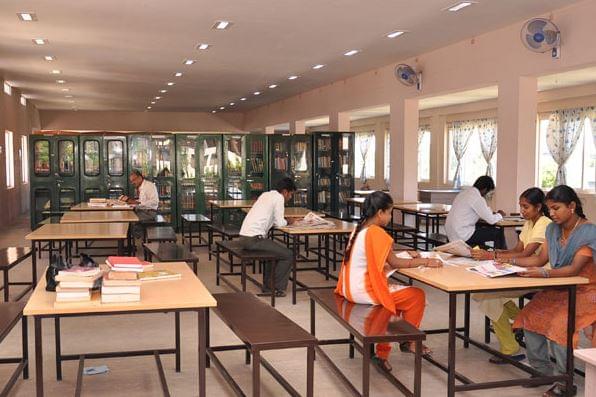 Urumu Dhanalakshmi College Tiruchirappalli Facility photo 3