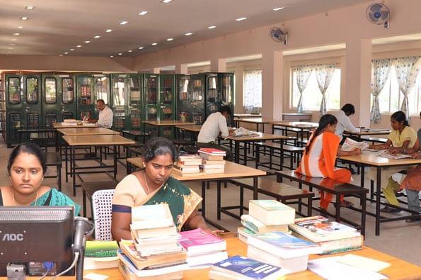 Urumu Dhanalakshmi College Tiruchirappalli Facility photo 4