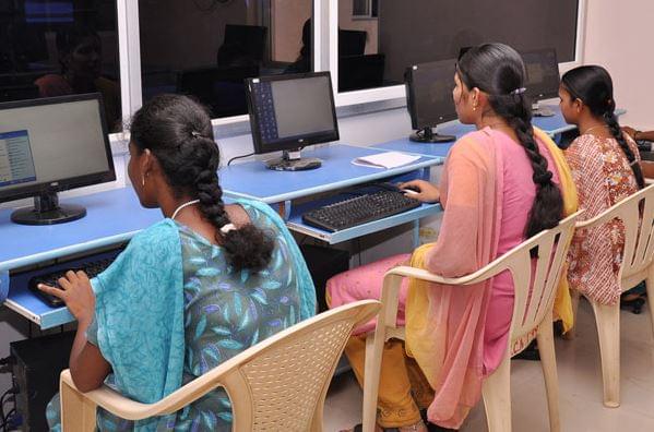 Urumu Dhanalakshmi College Tiruchirappalli Facility photo 6