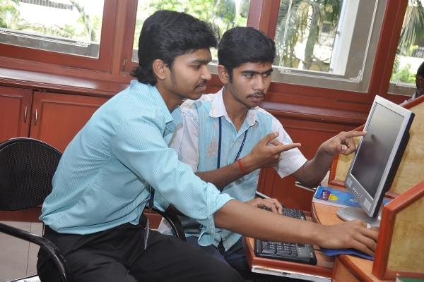 Jairam Arts & Scinence College Salem Computer lab photo 3