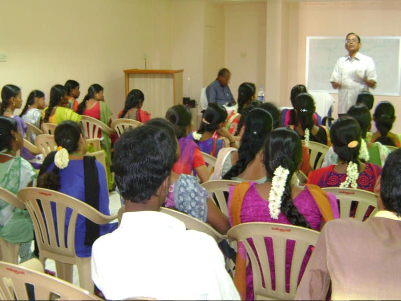 Valluvar College of Science And Management Karur hostel photo 1