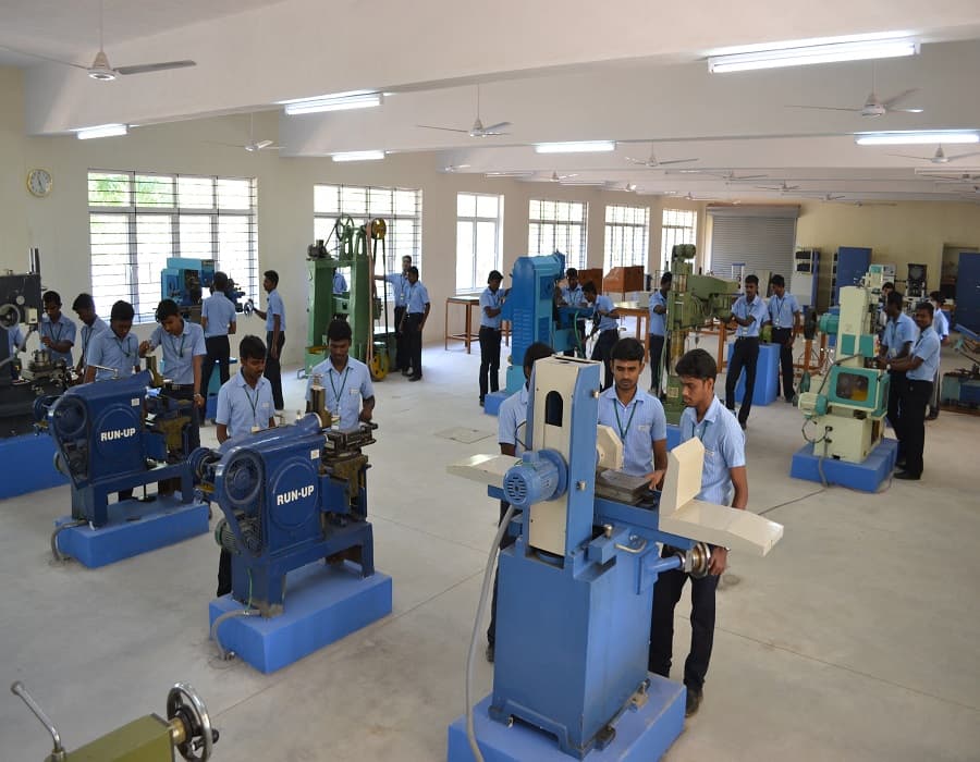 Chettinad College of Engineering and Technology Karur College Facilities photo 6