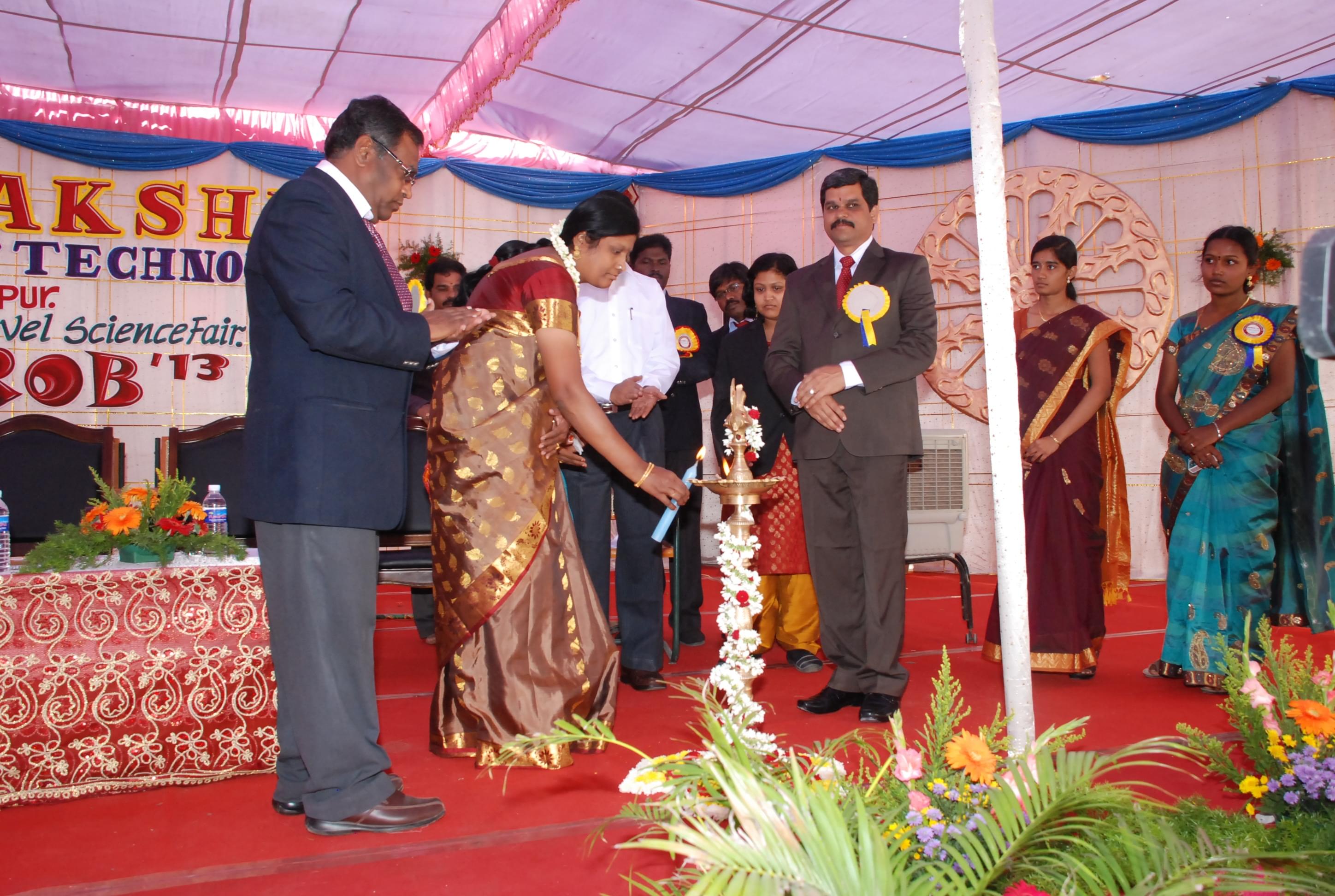 Jayalakshmi Institute of Technology Dharmapuri Science Fair 2013 photo 2