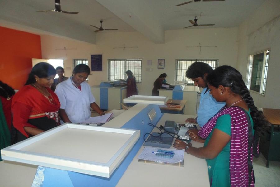 M.A.M School of Engineering Tiruchirappalli Library and Lab photo 5