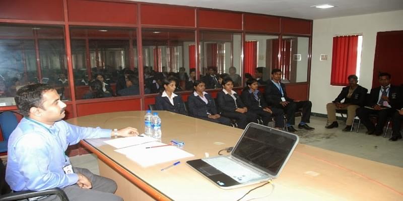 Vel Tech Multi Tech Dr. Rangarajan Dr. Sakunthala Engineering College Chennai Placement Ceremony photo 4