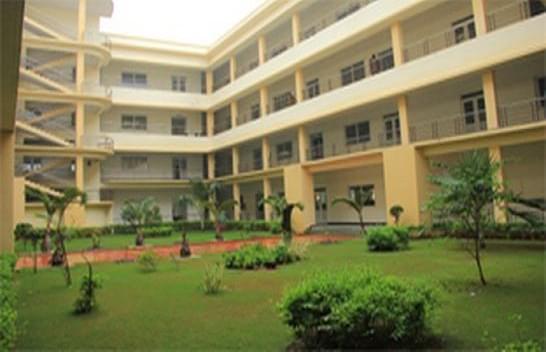 Maharaja Engineering College For Women Perundurai Academic Building photo 2