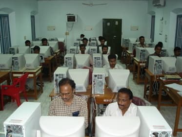 Government College Kariavattom Thiruvananthapuram Comp Lab photo 1