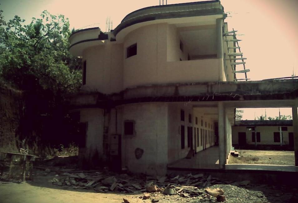 AMSTECK Arts & Science College Kannur Academic Building photo 2