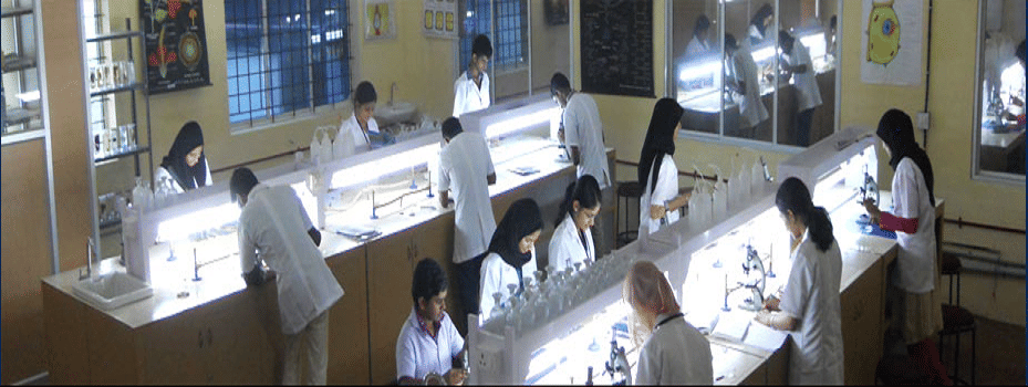 KTN College of pharmacy Palakkad Labs photo 1