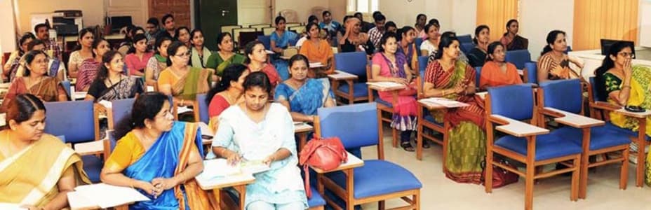 Government College of Nursing Thiruvananthapuram Classroom photo 2