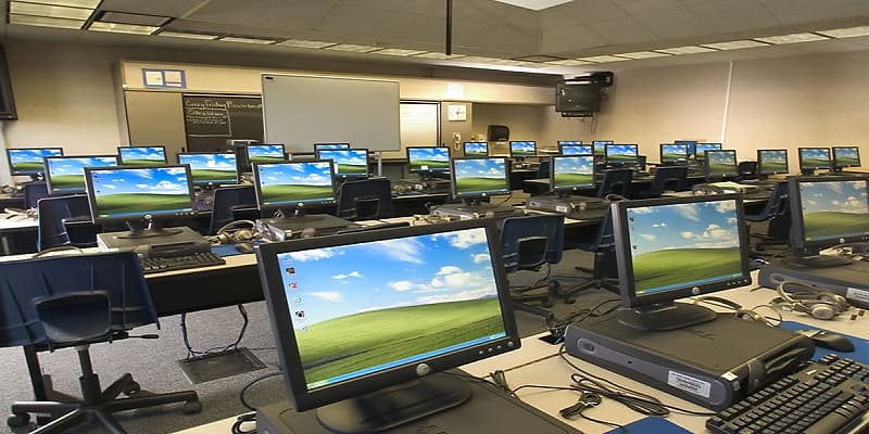 Younus College of Engineering Thalachira Event & Lab photo 4