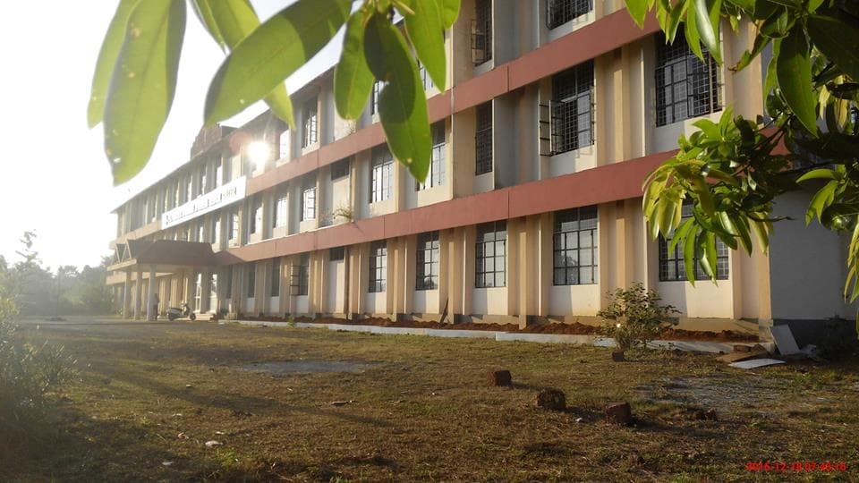 PN Panicker Souhruda Ayurveda Medical College Kasaragod Academic Building photo 4