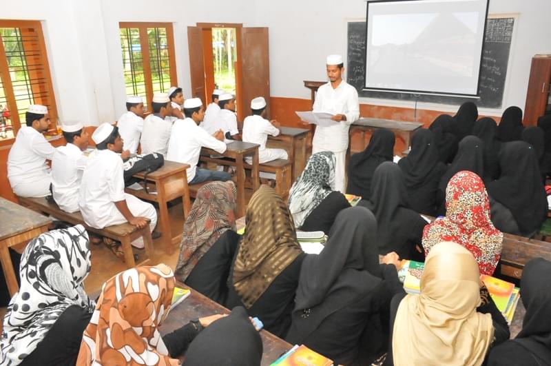Sunniyya Arabic College Chennamangallur Kozhikode Classrooms photo 3