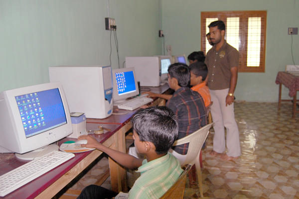 Sunniyya Arabic College Chennamangallur Kozhikode Computer Lab photo 2