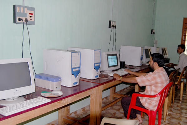 Sunniyya Arabic College Chennamangallur Kozhikode Computer Lab photo 1