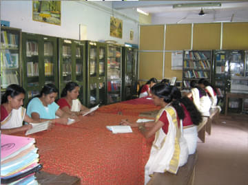 Mar Osthatheos College Perumpilavu Thrissur Library photo 1