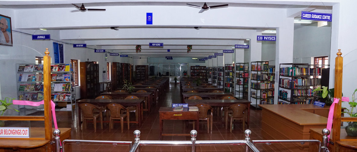 SES College Sreekandapuram Kannur Laboratory photo 1