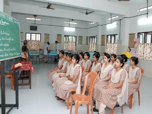 St. James College of Nursing Chalakudy Classroosm photo 3