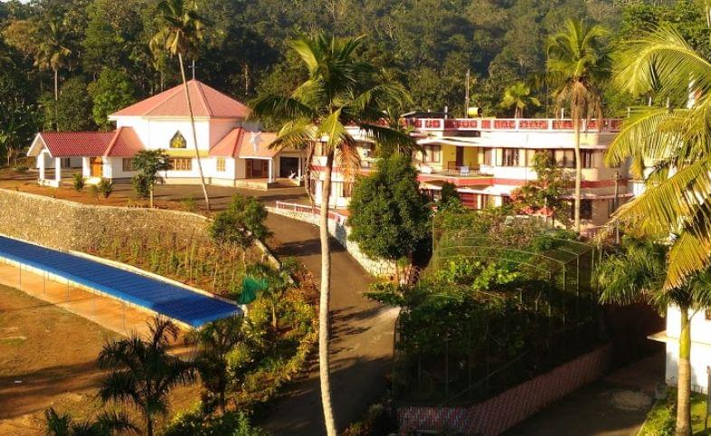 Santhigiri College Thodupuzha Academic Building photo 3