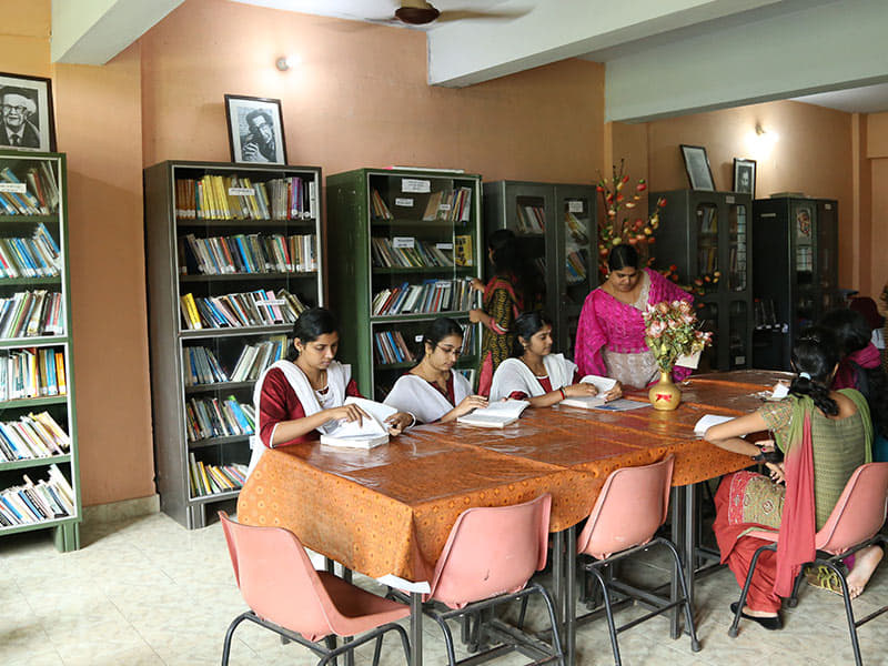 St. Mary's Women's College for Teacher Education Tiruvalla Library & Facility photo 3