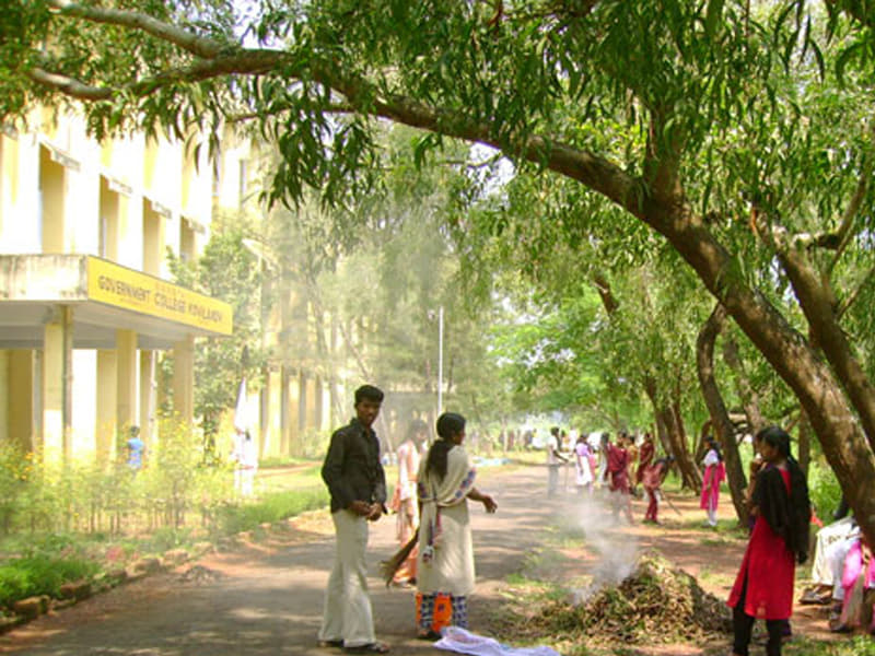 SARBTM Govt. College Koyilandi Academic Building photo 5