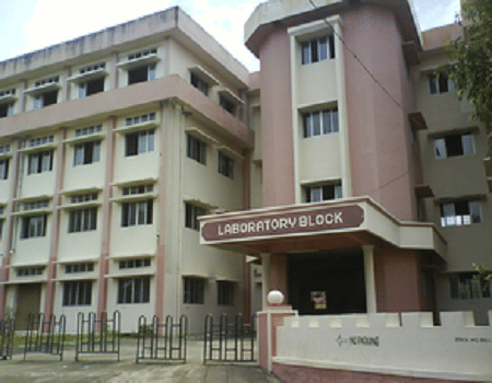Cochin University of Science and Technology, School of Engineering Thrikkakara Academic Building photo 1